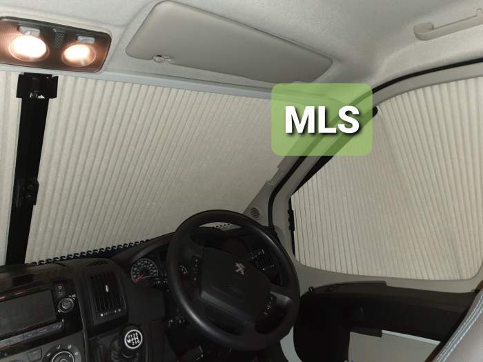 REMIS Cab Blinds – Ducato Boxer Relay, X290 2014 Onwards in Beige SET - Image 4