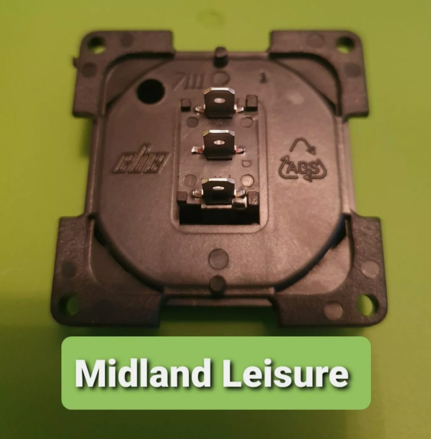 CBE Single unipolar 2 posistion Light Switch 12v motorhome camper 27062 - Image 3