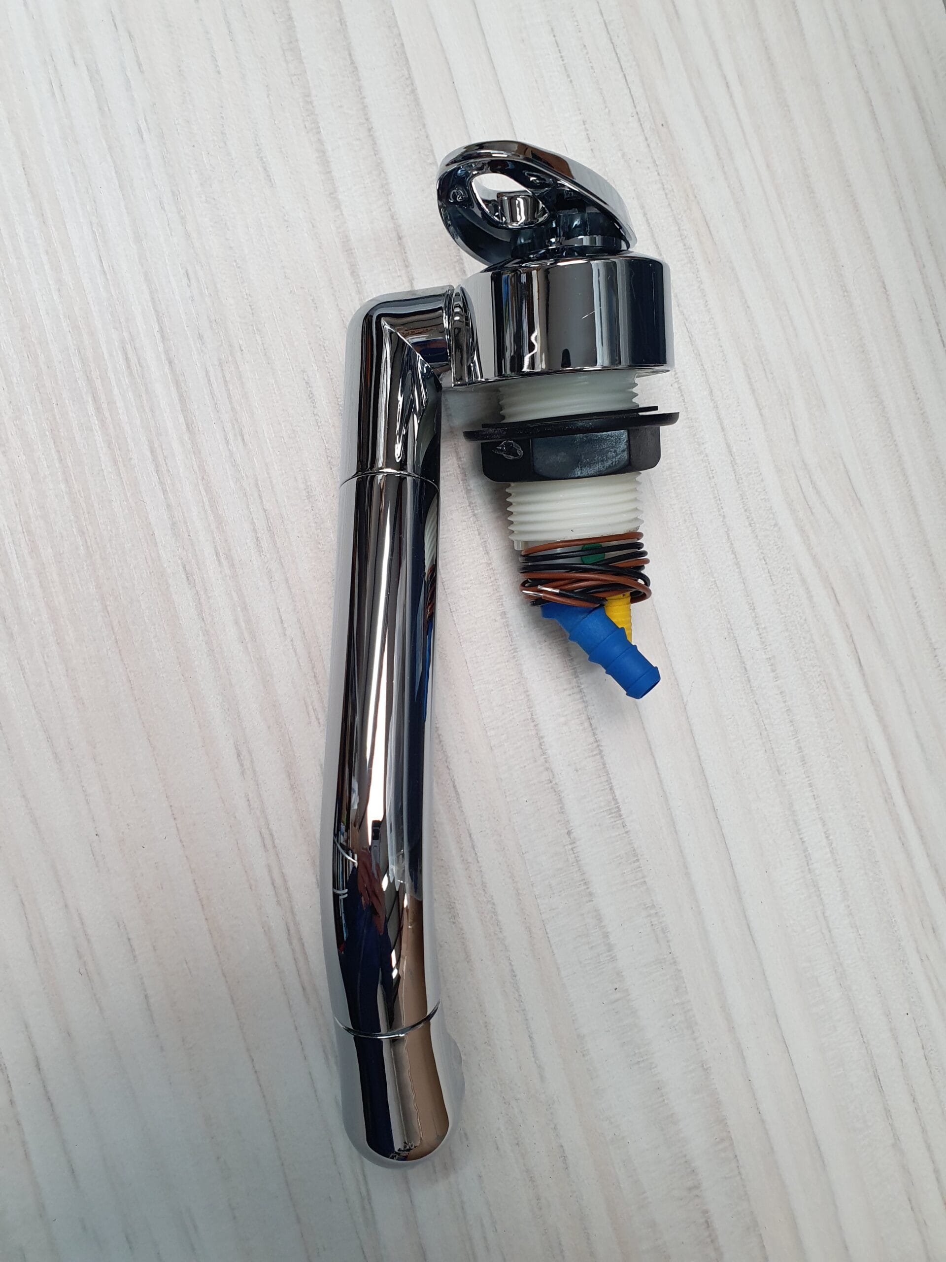 Reich Keramik Samba COLD Micro switched Barb End tap - Image 3