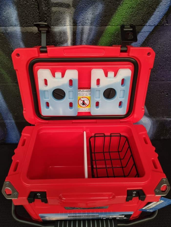 BEKULE 20 Coolbox RED Cooler Insulated -Built for any Adventure - Image 7