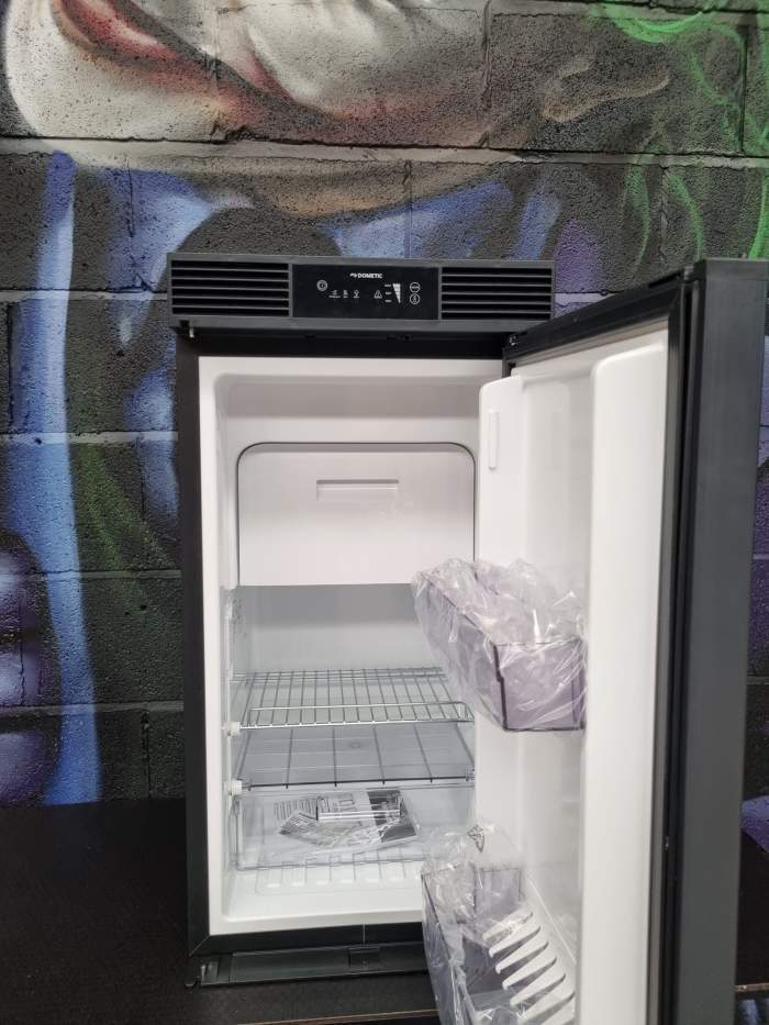 DOMETIC RC10.4S.70 9600028395 COMPRESSOR FRIDGE 12v only OEM Sale - Image 6