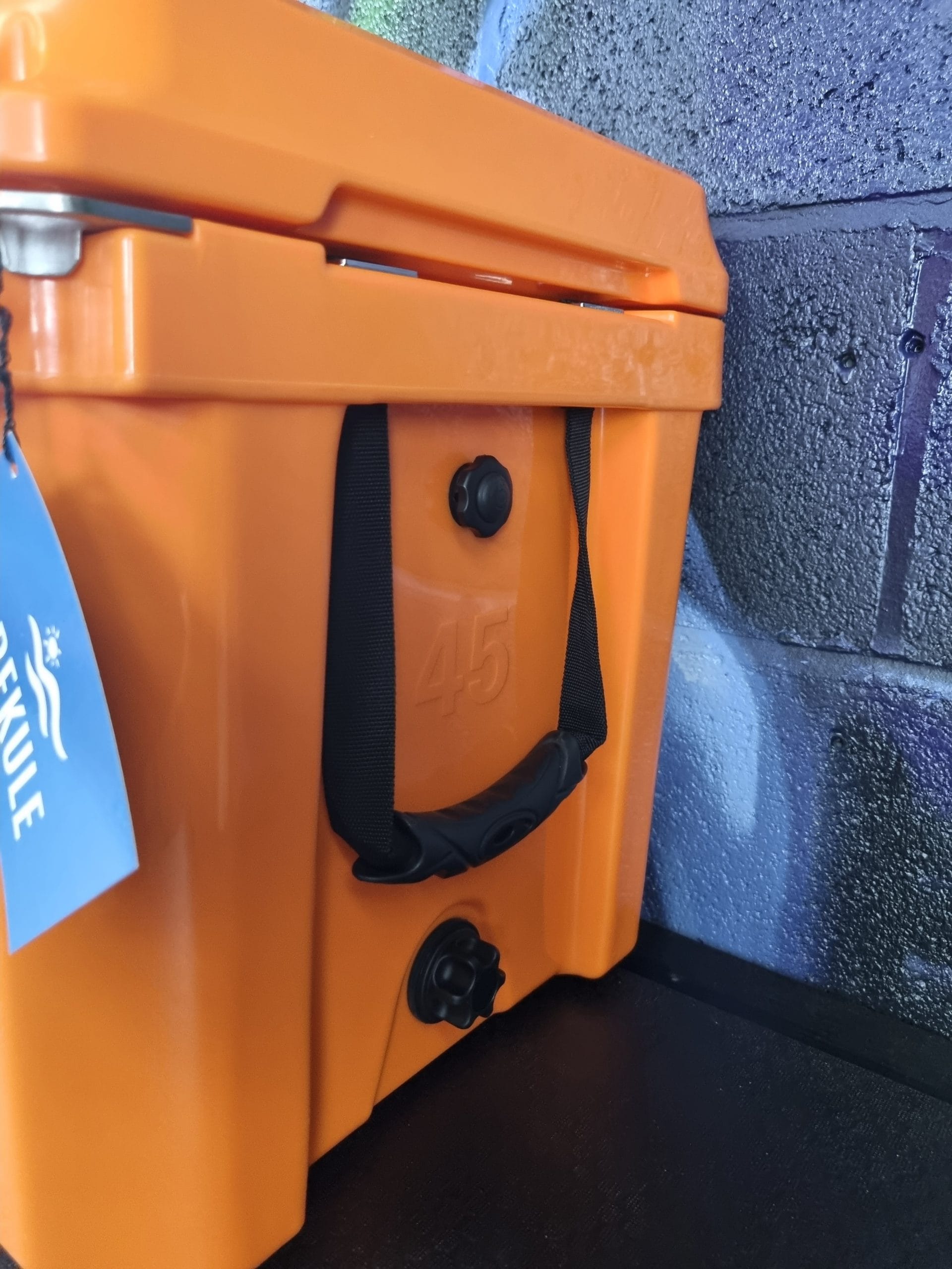 BEKULE 45 Coolbox ORANGE Cooler - Image 4