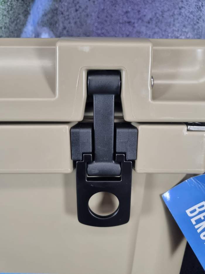 BEKULE 45 Coolbox SAND Cooler Insulated -Built for any Adventure - Image 7