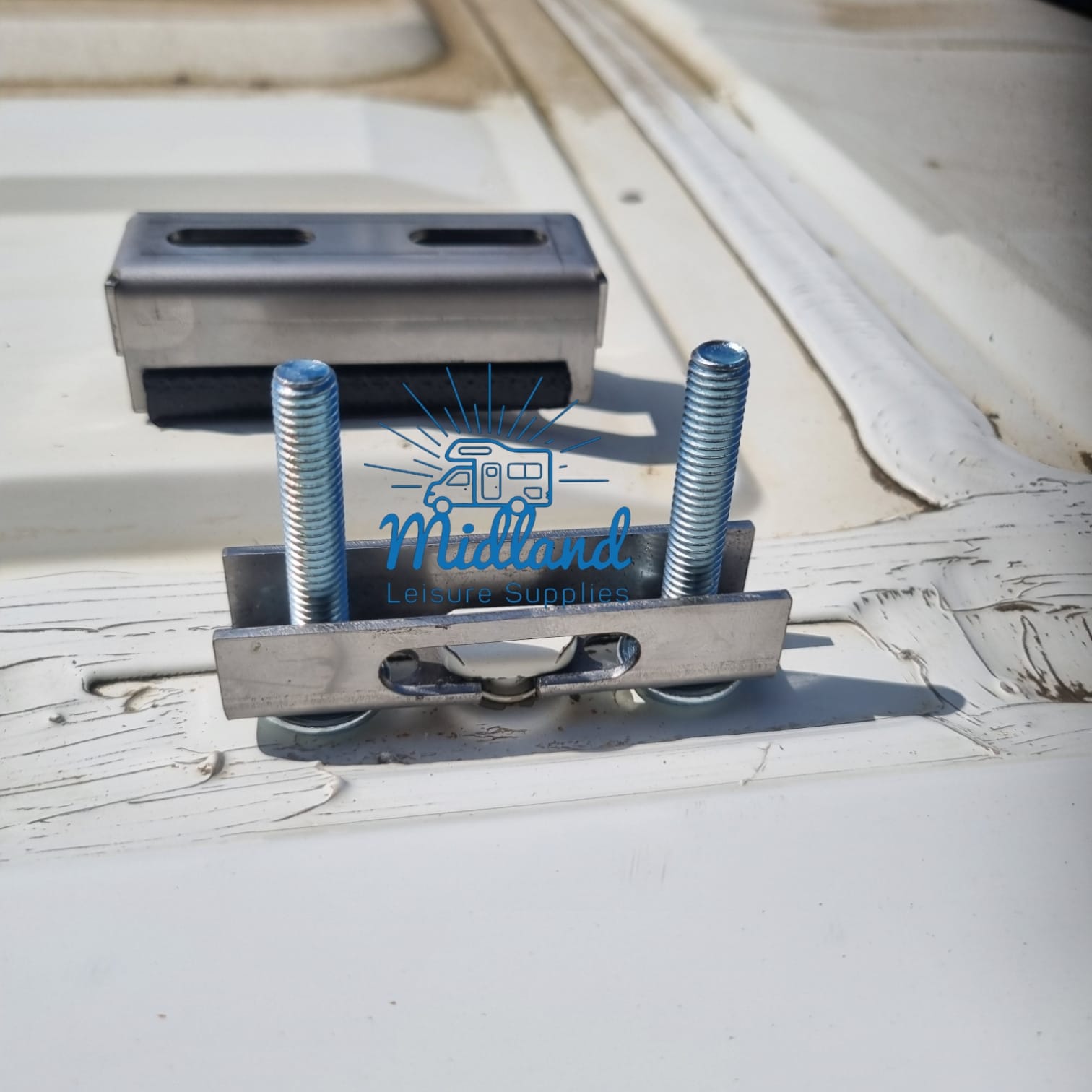Single Ducato Roof rail fixing bracket Boxer Relay 2007 onwards X250 - Image 6