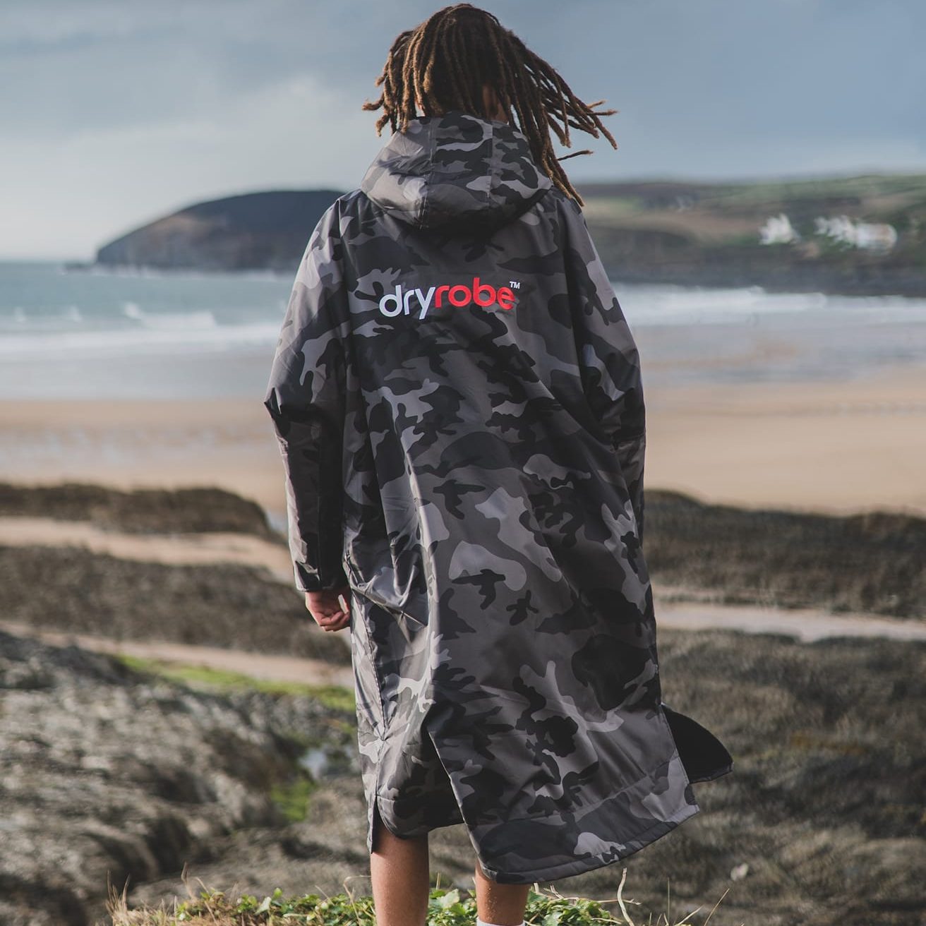 dryrobe® Advance | Long Sleeve - Black Camo