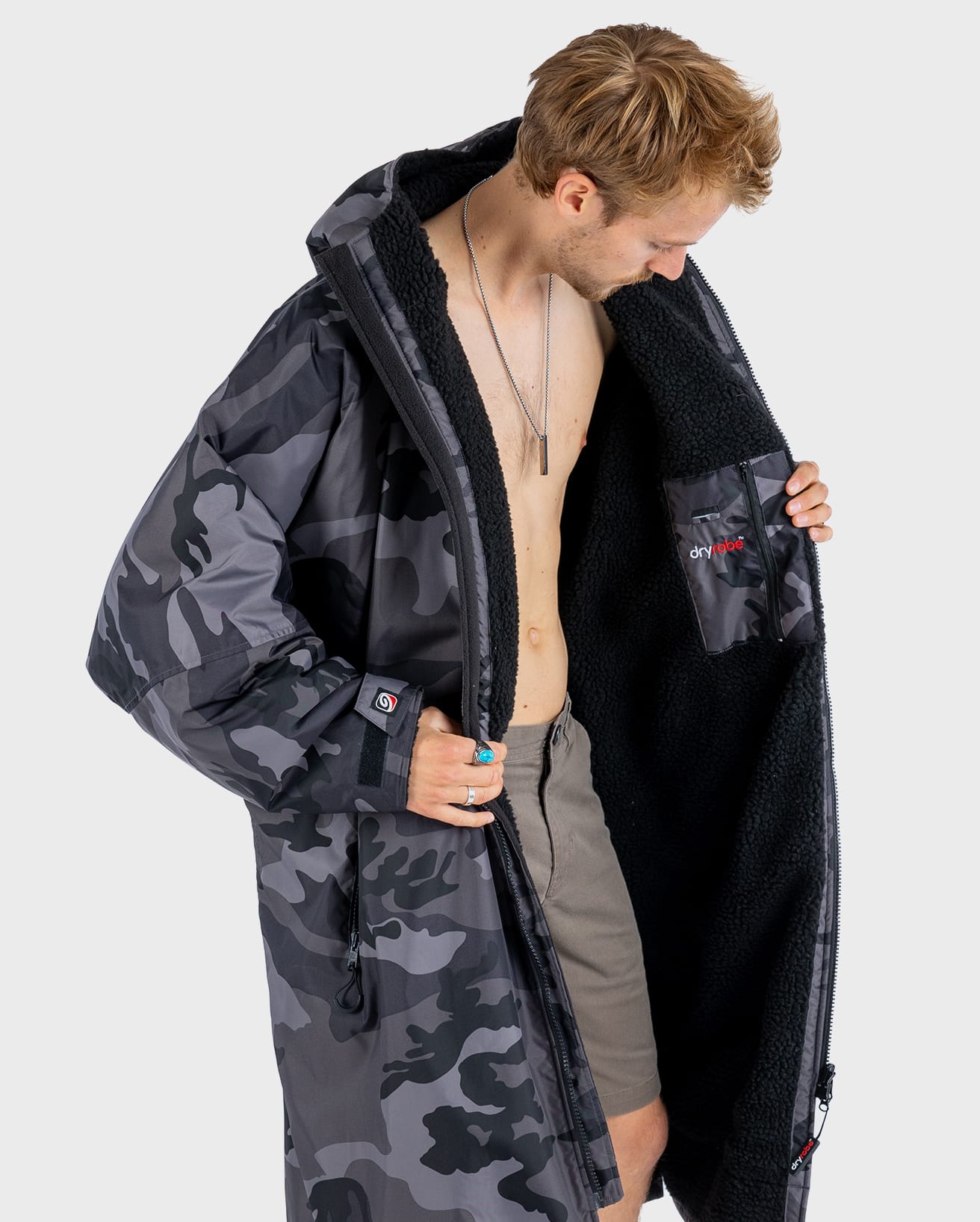 dryrobe® Advance | Long Sleeve - Black Camo - Image 3