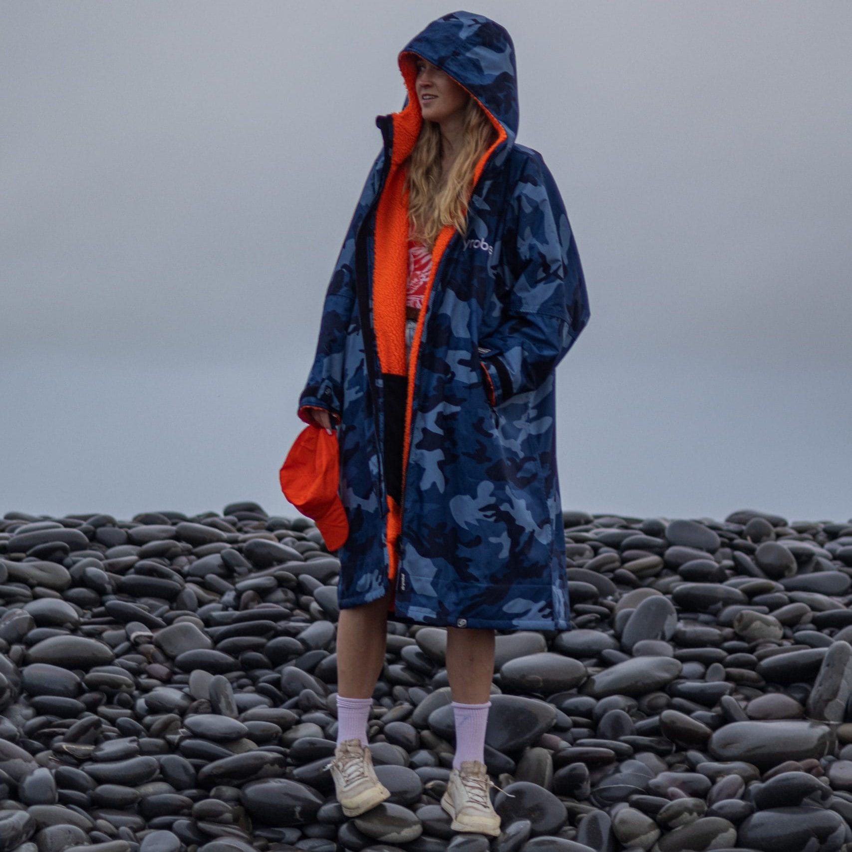 dryrobe® Advance | Long Sleeve - Blue Camo Orange - Image 3