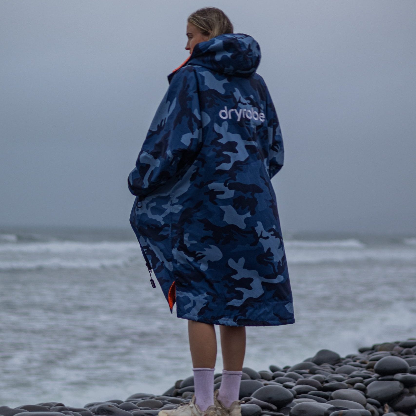 dryrobe® Advance | Long Sleeve - Blue Camo Orange - Image 2