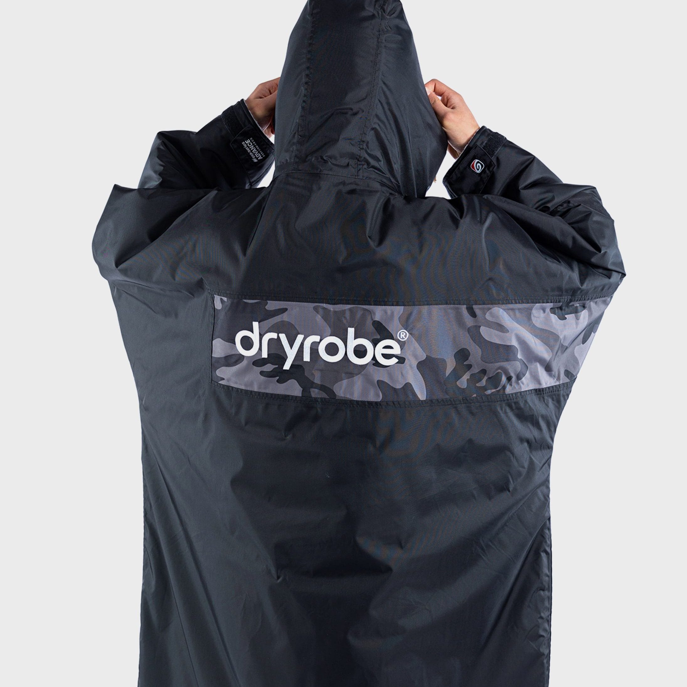 dryrobe® Advance Kids | Remix Range | Long Sleeve - BLACK GREY CAMO SIZE 10-13 - Image 2