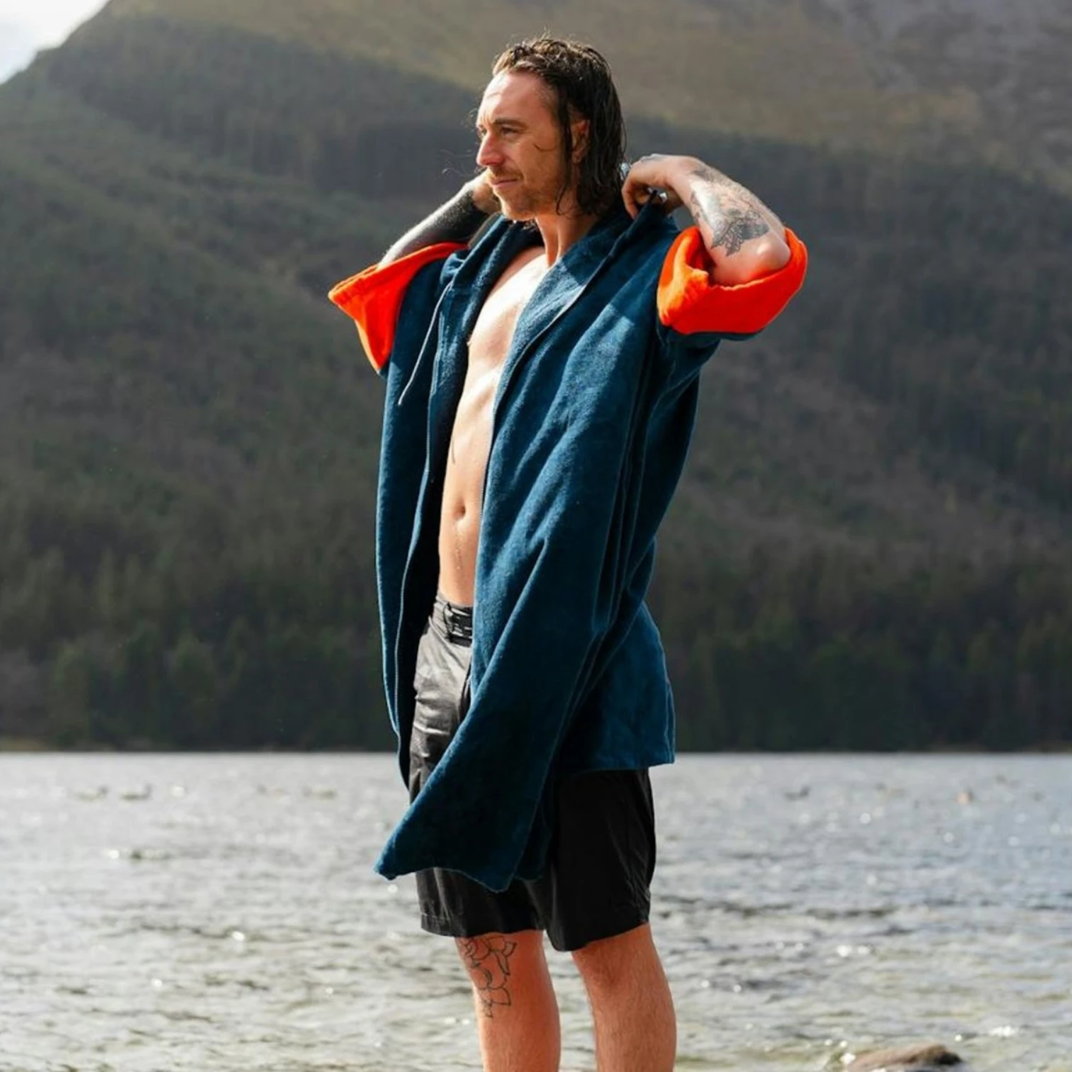 dryrobe® Deep Sea Blue Full-Zip Organic Towel Robe